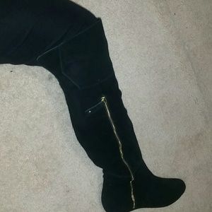 Steve Madden Nwt black suede thigh high boots